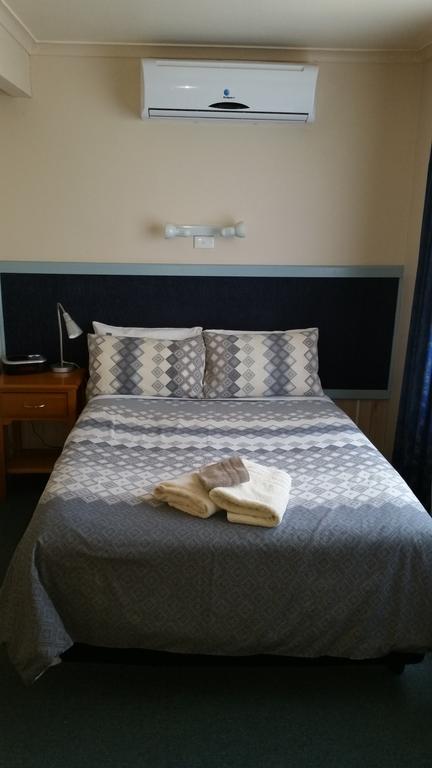 Kaniva Midway Motel Rom bilde