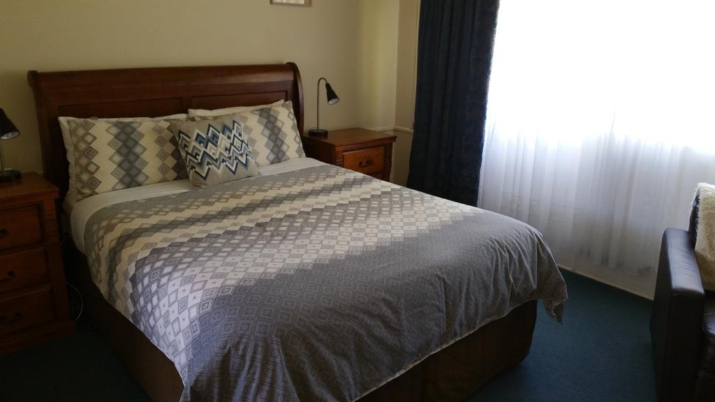 Kaniva Midway Motel Eksteriør bilde